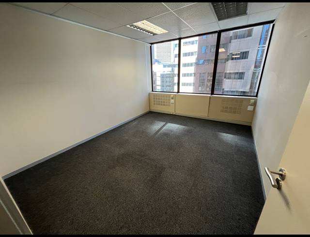 238M² OFFICE TO LET IN CAPE TOWN CITY CENTRE